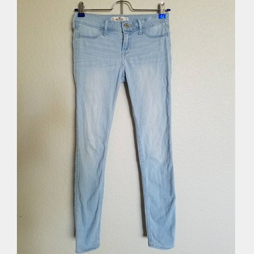 Light Wash Denim Jeans
